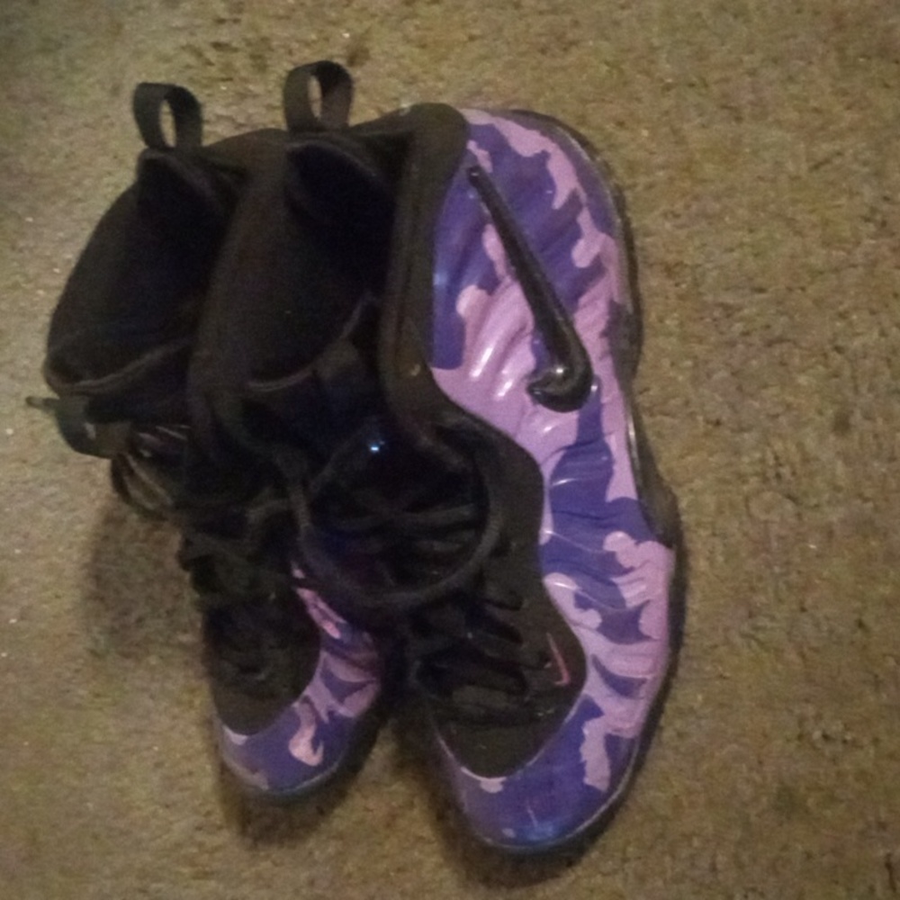 Men's sneakers
